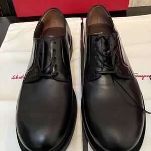 Salvatore Ferragamo Marius Men's Classic Black Oxfords